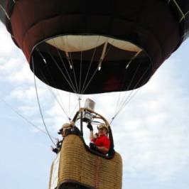 hot air balloon basket